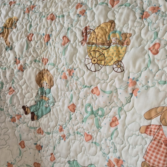 Vintage Baby Blanket Quilt - Picture 4 of 10